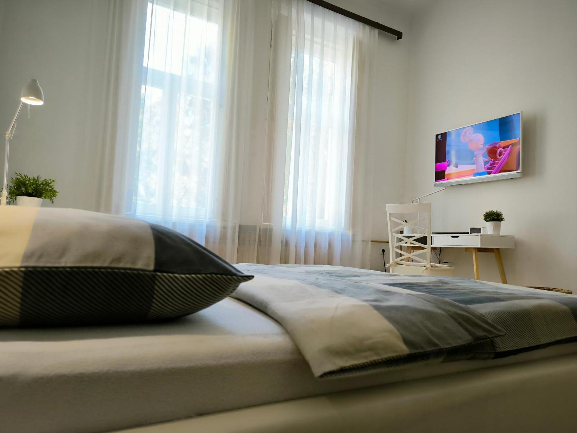 Konzul -Top Apartment, Strict Center, Parking Osijek Exteriér fotografie